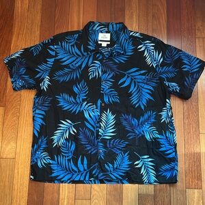 Men’s Short Sleeve Button Down